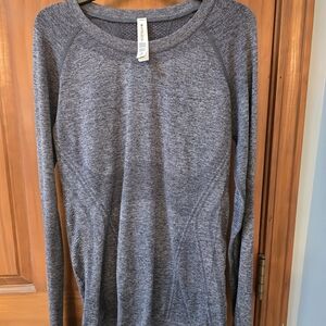 Athleta Charcoal Long Sleeve Top
